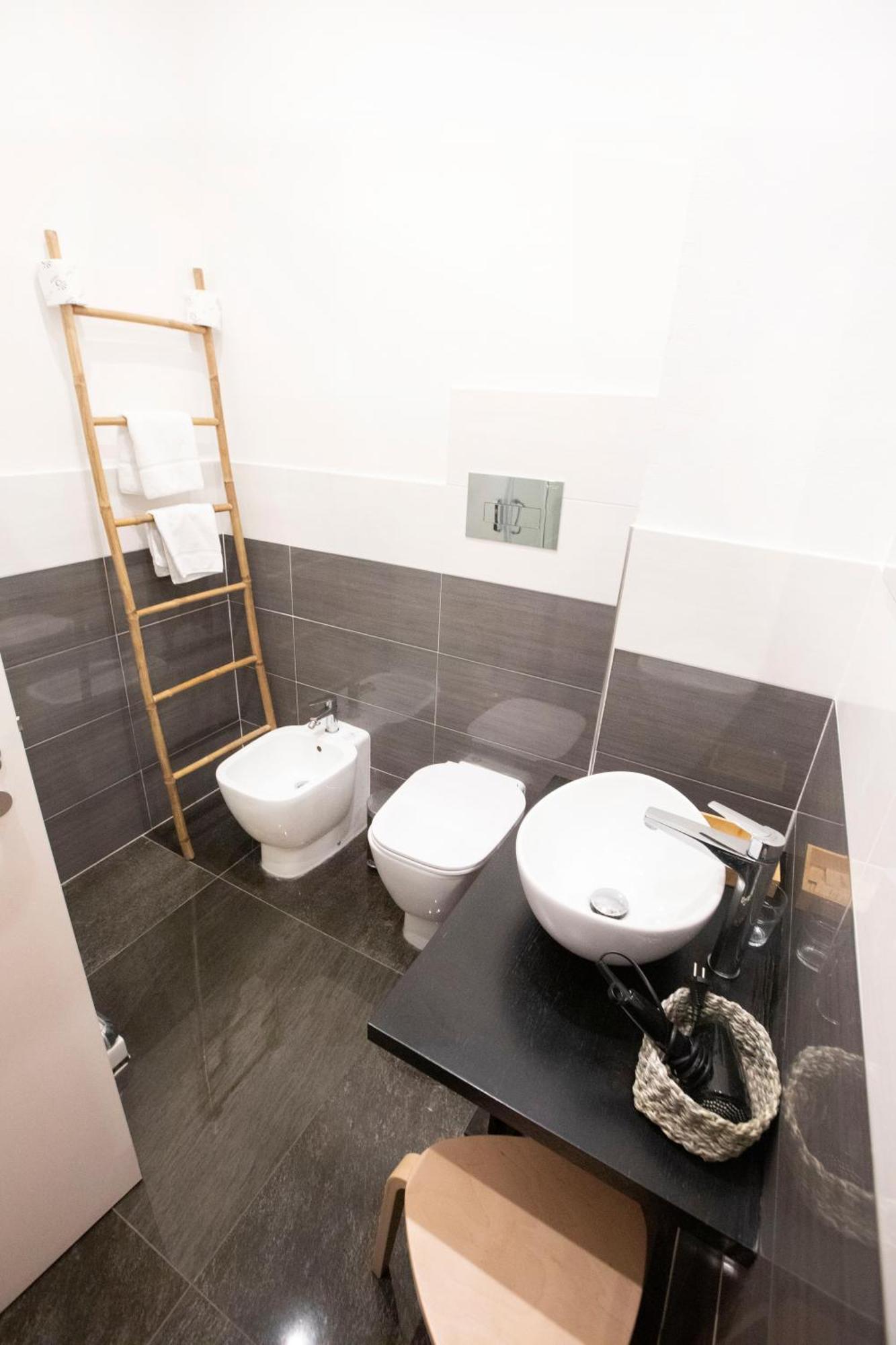 نابولي Hall Inn B&B In Chiostro المظهر الخارجي الصورة