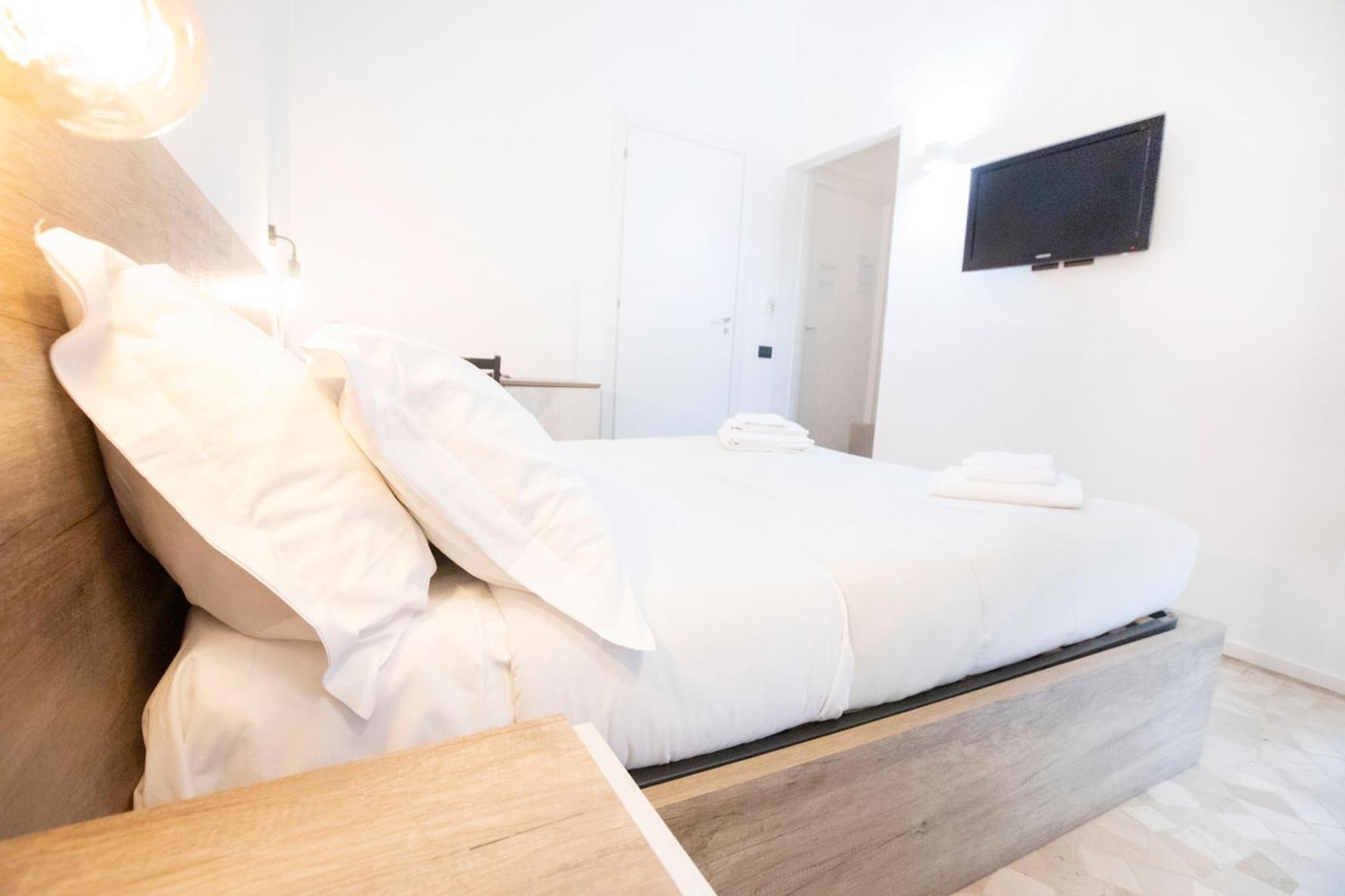 نابولي Hall Inn B&B In Chiostro المظهر الخارجي الصورة