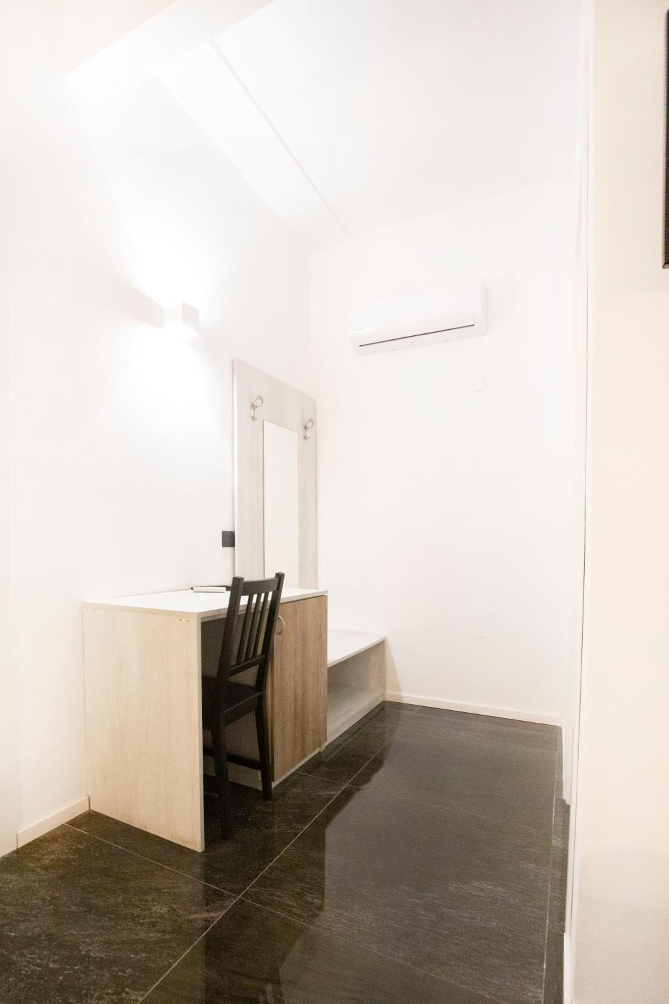 نابولي Hall Inn B&B In Chiostro المظهر الخارجي الصورة